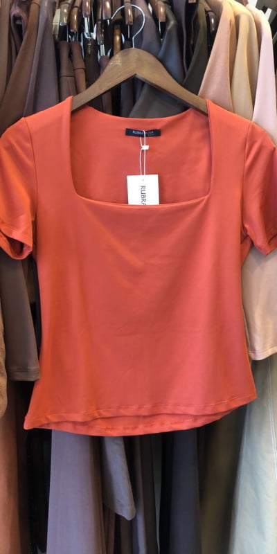 Blusa Manga curta Carol