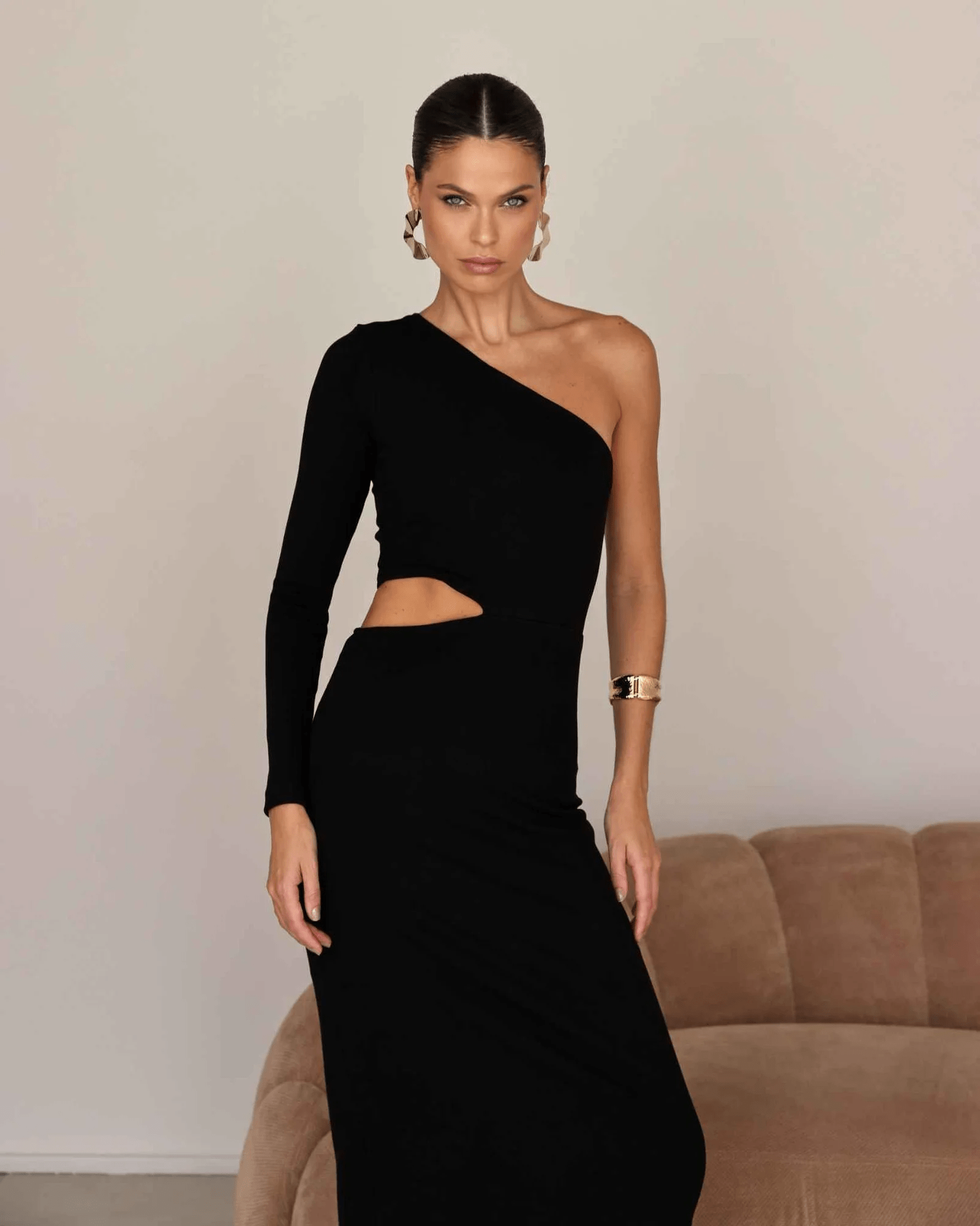 Vestido Malha Assimetrico