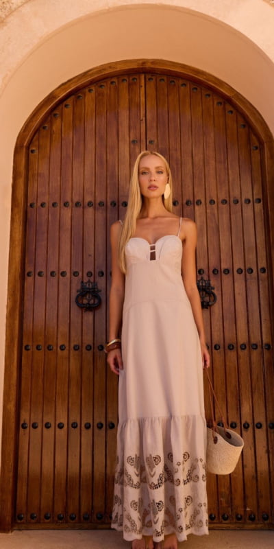 Vestido Midi Decote Duplo Vestido Midi Decote Duplo