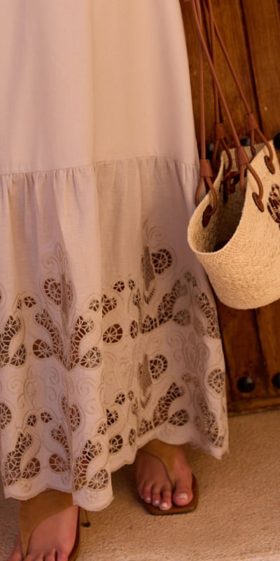 Vestido Midi Decote Duplo