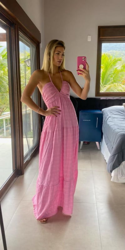 Vestido Longo com Decote Profundo Rosa